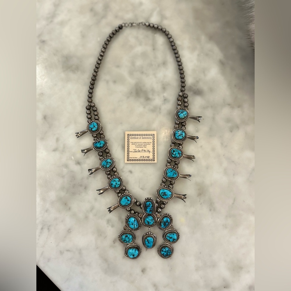 VINTAGE NAVAJO STERLING SILVER & TURQUOISE SQUASH BLOSSOM NECKLACE .
